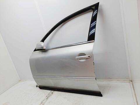 Foto 3ª: Puerta Delantera Izquierda Volkswagen Passat COMFORTLINE BERLINA 101CV 74KW [AVB] (2001)