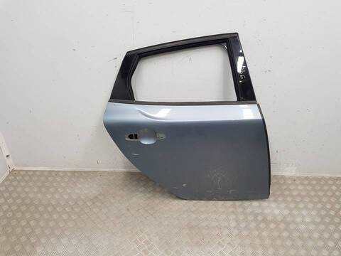 Puerta Trasera Derecha Volvo V40 BASICO
