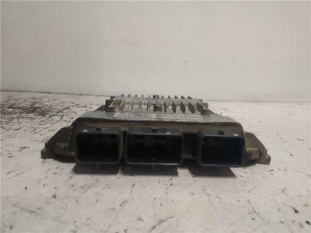 Foto 2ª: Centralita Motor ECU Citroen Xsara 2.0 HDI SX (66KW) [2.0 LTR. - 66 KW HDI CAT (RHY - DW10TD)] [8HY (DV4TED4)]