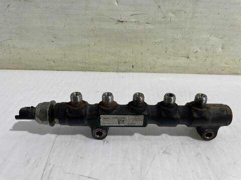 Foto 2ª: Rampa Inyectora Peugeot 207 CONFORT 90CV [9HXDV6ATED4] (2006)