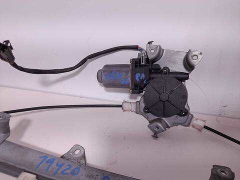 Foto 2ª: Elevalunas Eléctrico Delantero Izquierdo Nissan Primera GX BERLINA A E) 75CV 55KW FAMILIAR [CD20] (2001)