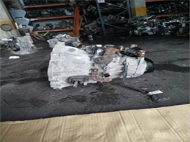 Foto 3ª: Caja Cambios Hyundai ix20 1.6 COMFORT [1.6 LTR. - 85 KW CRDI CAT (1582 CM3)]