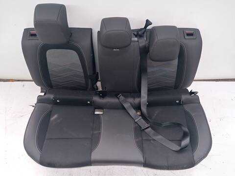 Asientos Traseros Jeep Avenger ALTITUDE