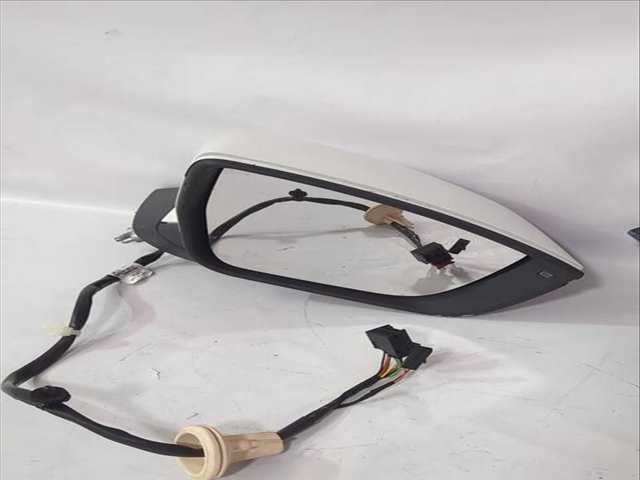 Retrovisor Derecho Seat Ateca VERSION INDEFINIDA