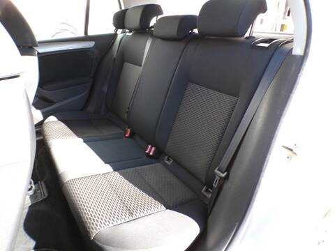 Asientos Traseros Volkswagen Golf CBD