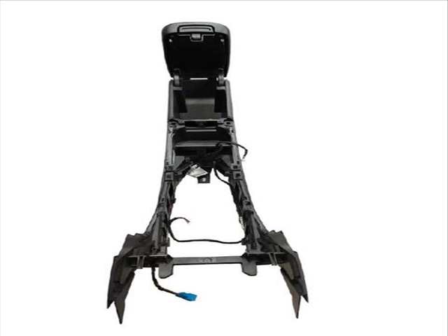 Foto 2ª: Consola Central Mercedes Clase A 140 A 200 CDI - D 176.008) (2012)