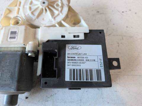 Foto 2ª: Elevalunas Eléctrico Trasero Izquierdo Ford Focus BERLINA 1.8 TDCI TD CAT 116CV (2005)