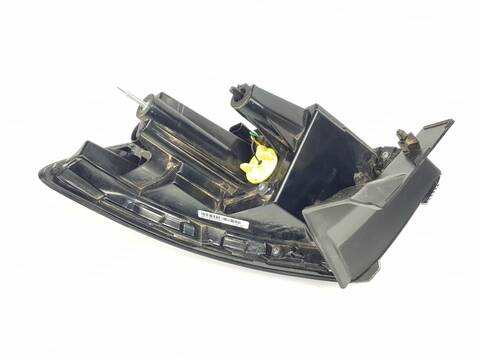 Foto 3ª: Piloto Trasero Izquierdo Renault Arkana TECHNO