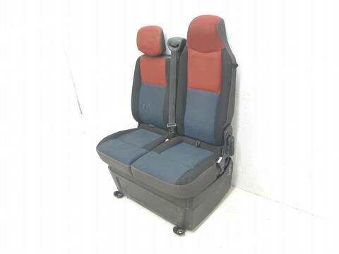 Foto 2ª: Asiento Delantero Derecho Renault Master L2H2 HKA 33T (2011)
