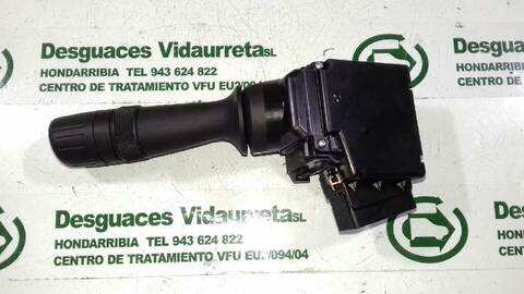 Foto 3ª: Mando Multifuncion Toyota Rav4 ACTIVE 124CV 91KW [1ADFTV] (2014)