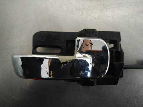 Foto 4ª: Cerradura Puerta Trasera Derecha Nissan Qashqai ACENTA 150CV 110KW [M9R832] (2010)