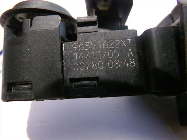 Foto 4ª: Botonera Elevalunas Peugeot 307 2.0 HDI SW,2001-2005 [RHS] (2003)