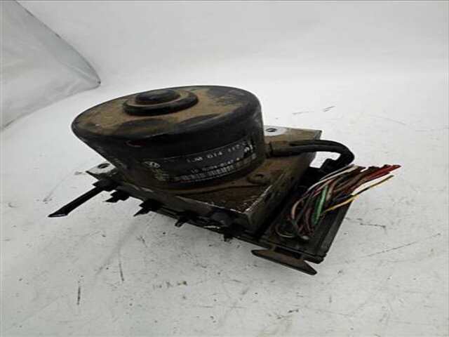 Foto 2ª: Abs Volkswagen Golf 1.9 HIGHLINE [1.9 LTR. - 81 KW TDI] [AHF]