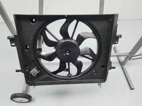 Foto 2ª: Electroventilador Dacia Sandero 1.0 TCE 90 91CV 67KW [H4D 470] (2021)