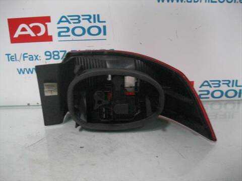 Foto 2ª: Piloto Trasero Izquierdo Renault Laguna 1.9 DCI BG0G) 120CV 88KW (2004)