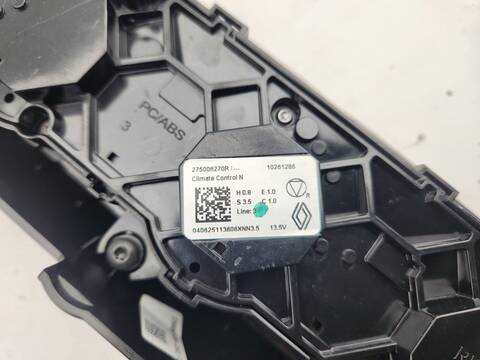Foto 4ª: Mando Climatizador Dacia Sandero STEPWAY EXPRESSION 91CV 67KW [H4DF4] (2025)