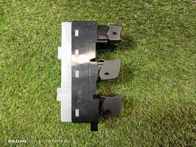 Foto 2ª: Botonera Elevalunas Nissan Navara 2.5 D D22 2.5 T 4P [YD25] (2004)