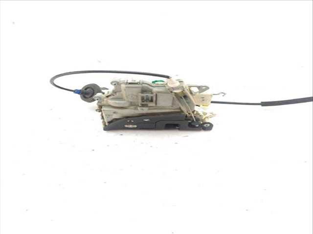 Foto 3ª: Cerradura Puerta Delantera Izquierda Audi A1 1.6 TDI (2010)