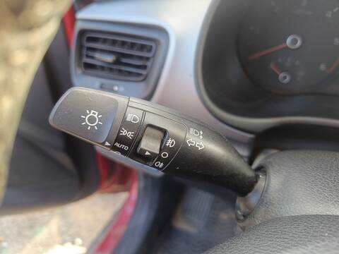 Mando Luces Kia Stonic TECH 110CV 81KW