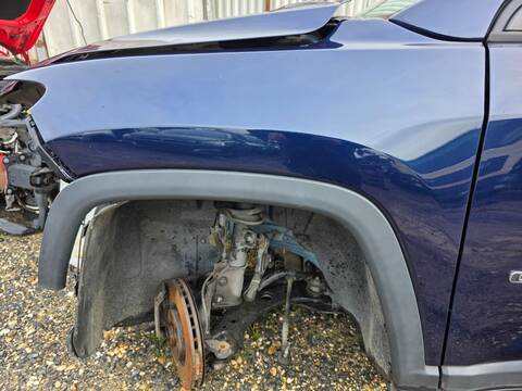 Aleta Delantera Izquierda Jeep Compass LONGITUDE FWD 140CV 103KW