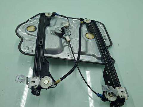 Foto 3ª: Elevalunas Eléctrico Delantero Derecho Nissan Qashqai ACENTA 131CV 96KW [R9M] (2014)