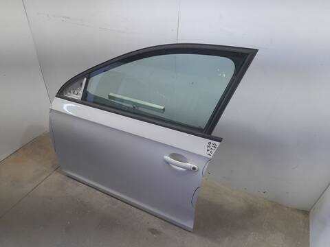 Foto 2ª: Puerta Delantera Izquierda Skoda Rapid 1.2 TSI 105CV 77KW [CBZB] (2013)