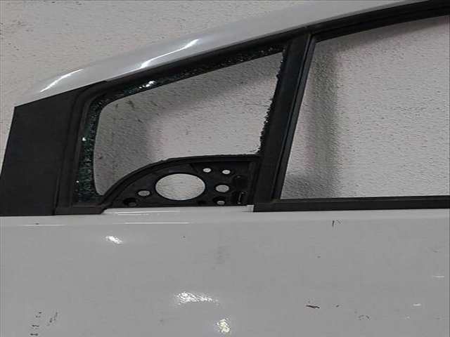 Foto 2ª: Puerta Delantera Izquierda Opel Combo 102 CV 75KW [D15DT D15 YHT] (2023)
