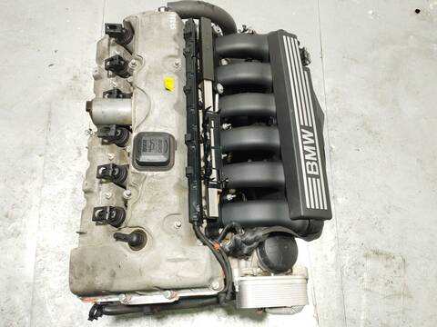 Foto 2ª: Despiece Motor Bmw Serie 5 530 3.0 G 255CV 188KW E60) XI N52B30 [N52 B30 A] (2006)