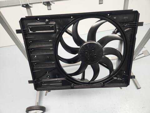 Foto 1ª: Electroventilador Ford Focus ST-LINE X 119CV 88KW [ZTDA] (2021)