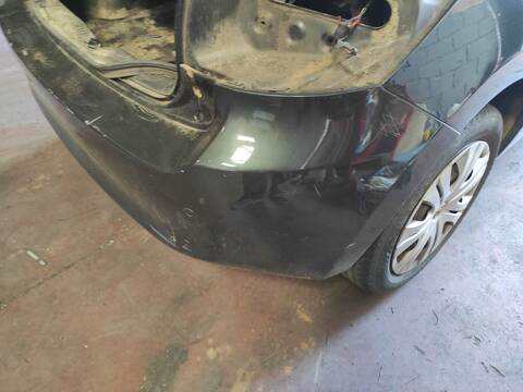 Foto 2ª: Paragolpes Trasero Toyota Auris 1ND (2008)