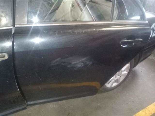 Puerta Trasera Izquierda Toyota Avensis 2.0 D-4D