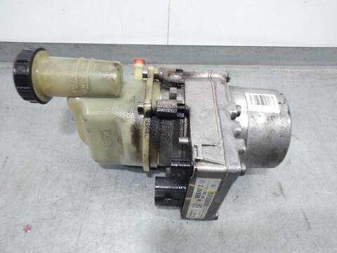 Foto 2ª: Bomba de Direccion Dacia Dokker AMBIANCE 90CV 66KW [K9K626] (2016)