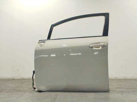 Foto 1ª: Puerta Delantera Izquierda Toyota Verso 1.6 D4-D WAR20_) 112CV 82KW [1WW] (2015)