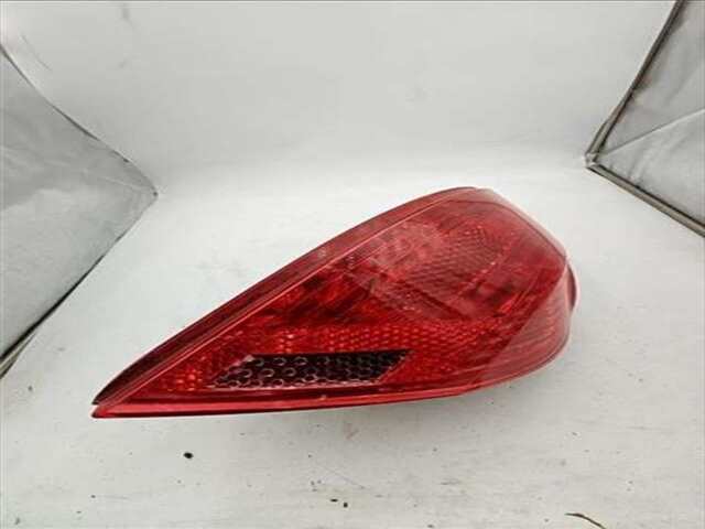 Foto 2ª: Piloto Trasero Derecho Peugeot 308 1.6 SPORT [1.6 LTR. - 80 KW HDI FAP CAT (9HZ - DV6TED4)] [9HZ / DV6TED4]