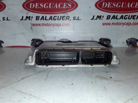 Foto 2ª: Centralita Motor ECU Volkswagen Golf BERLINA 1.9 TDI 116CV (2000)