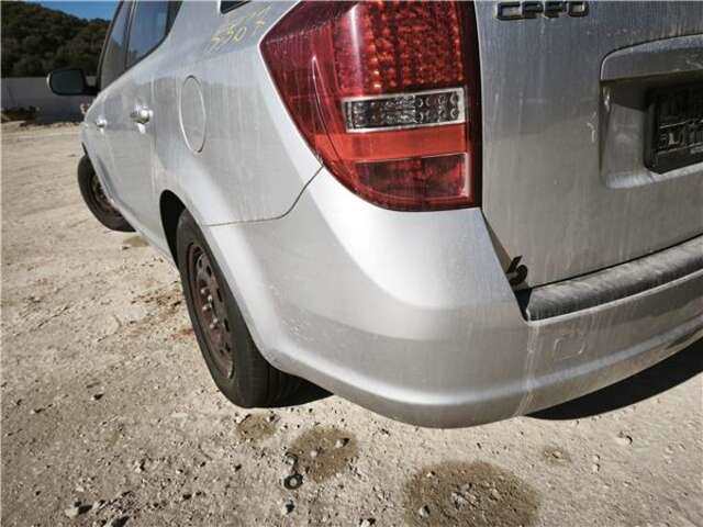 Foto 3ª: Paragolpes Trasero Kia Ceed 1.4 CONCEPT [1.4 LTR. - 66 KW CAT] (ED)(2006) [G4FA]