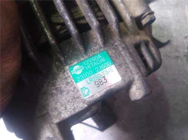 Foto 1ª: Alternador Nissan Primera 2.0 [CD20T]