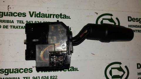 Foto 2ª: Mando Luces Mazda 3 1.6 CD DIESEL CAT BERLINA 109CV 80KW [Y6] (2005)