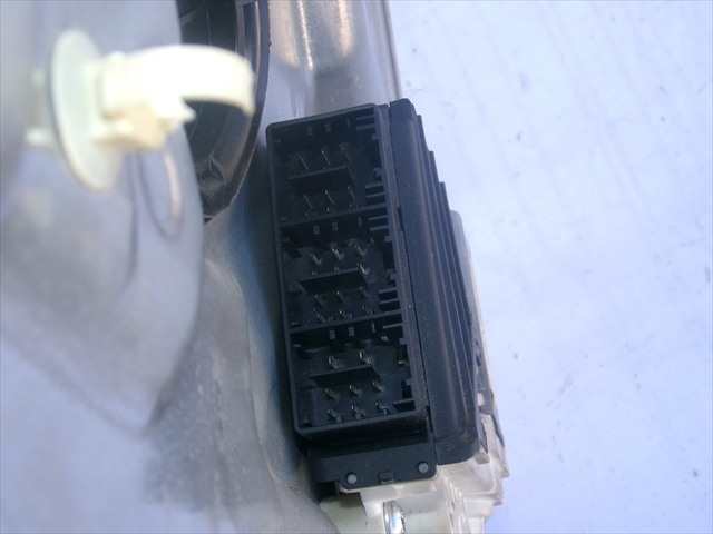 Foto 4ª: Elevalunas Eléctrico Delantero Izquierdo Seat Cordoba 1.9 TDI 2002-2008 [ATD] (2003)