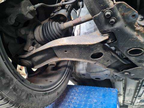 Brazo Suspension Delantero Derecho Ssangyong XLV E-XDI 160 116CV 85KW