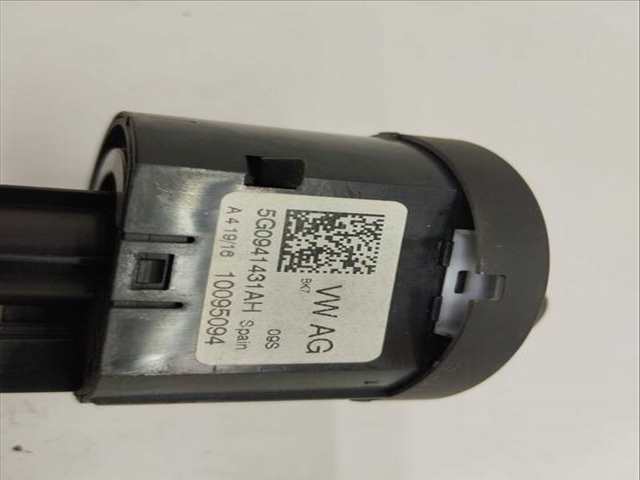 Foto 4ª: Mando Luces Seat Leon ERENCE 110CV 81KW [CXX] (2016)