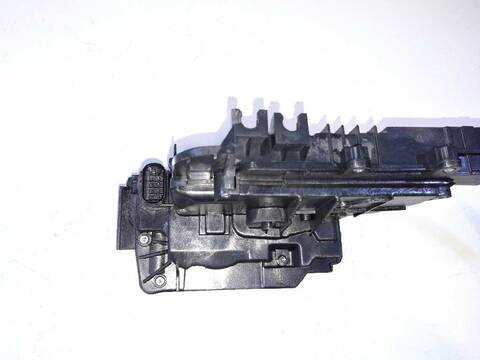 Foto 2ª: Cerradura Puerta Delantera Derecha Mercedes Vito 88CV 65KW (2014)