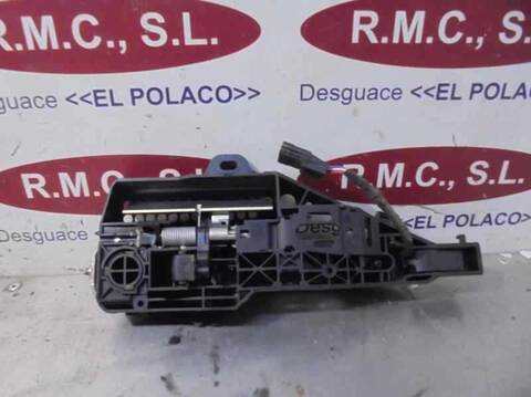 Foto 4ª: Maneta Exterior Delantera Derecha Renault Clio 1.5 DCI DIESEL FAP 90CV 66KW [K9K B6] (2014)
