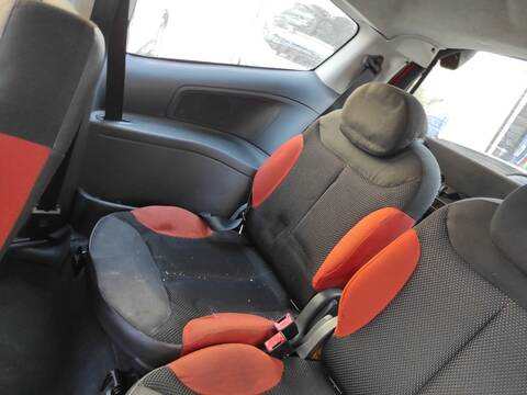 Asientos Traseros Citroen C2 8HZ