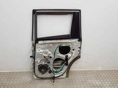 Foto 2ª: Puerta Trasera Derecha Toyota Land Cruiser 3.0 D4-D VXL (2004)