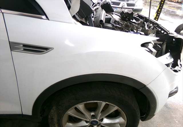Aleta Delantera Derecha Ford Kuga 2.0 TDCI 2008-2013