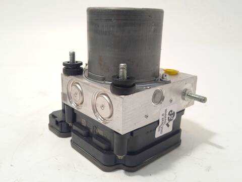 Foto 2ª: Abs Renault Clio 1.5 BLUE DCI 100 B7AD) 101CV 74KW [K9K876] (2025)