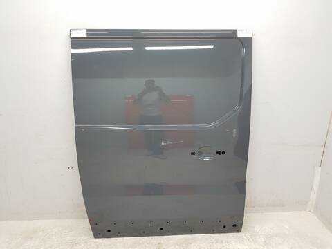 Puerta Lateral Corredera Derecha Renault Trafic L1H1 29T KOMFORT