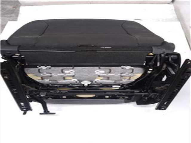 Foto 3ª: Asiento Delantero Derecho Seat Leon 2.0 ERENCE [2 0 LTR. - 85 KW TDI] 116CV
