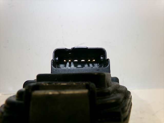 Foto 4ª: Caja Mariposa Peugeot 206 1.4 G [KFU] (2004)